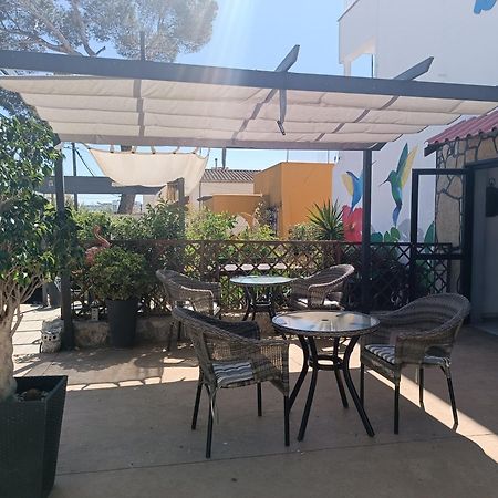 Hostal Belgica Palmanova Exteriör bild