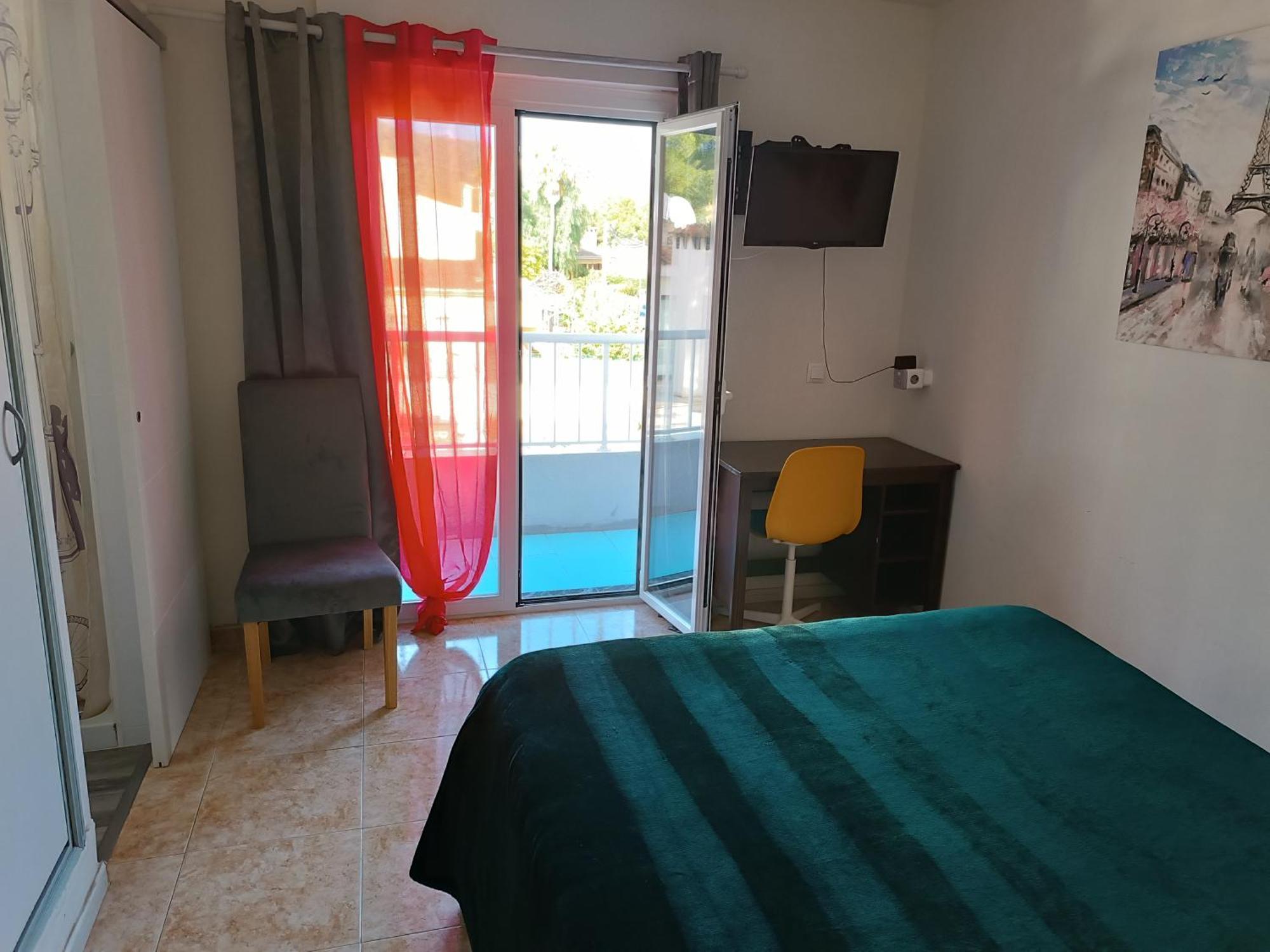 Hostal Belgica Palmanova Exteriör bild