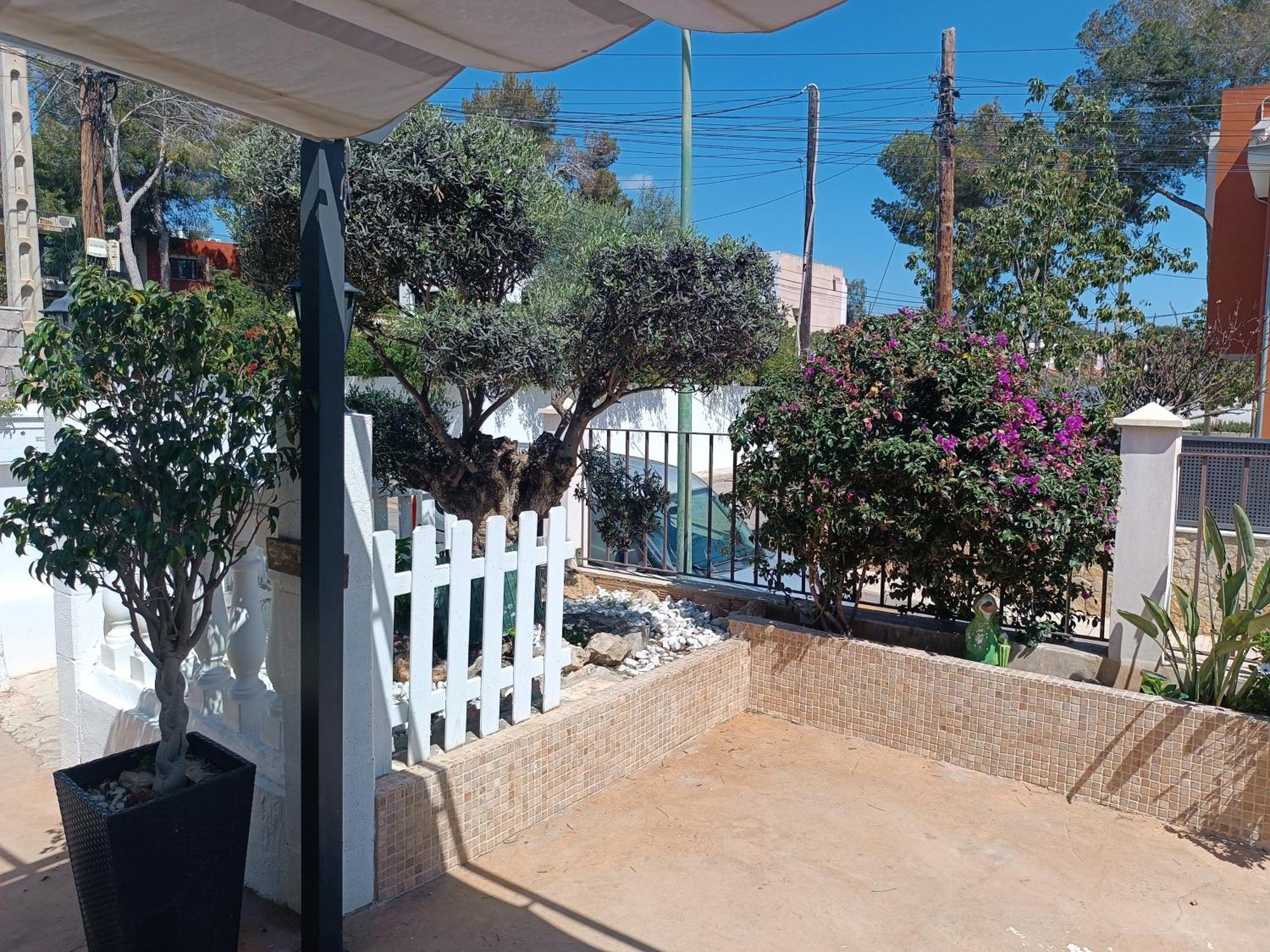 Hostal Belgica Palmanova Exteriör bild